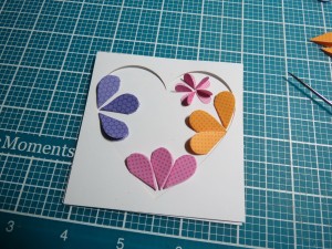Mosaic Moments Heart Dies and frame. arrange around the edge. 